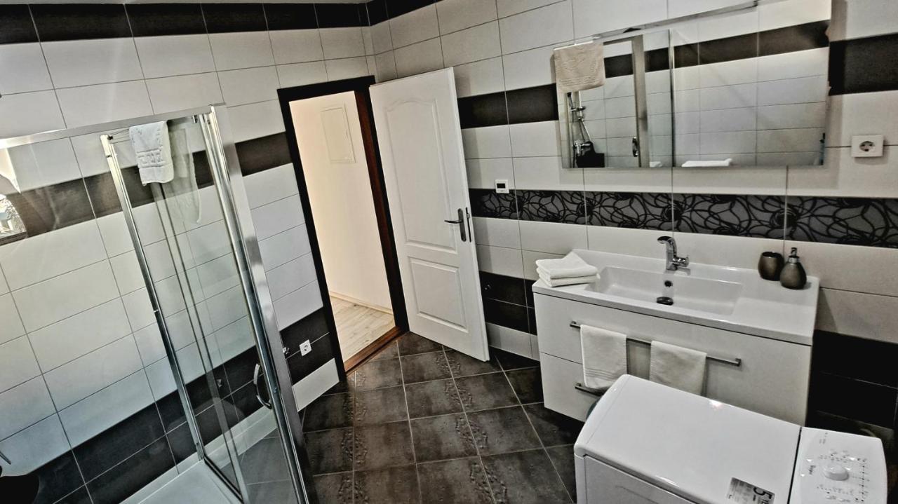Apartment Oaza Mira Tribalj Exteriér fotografie